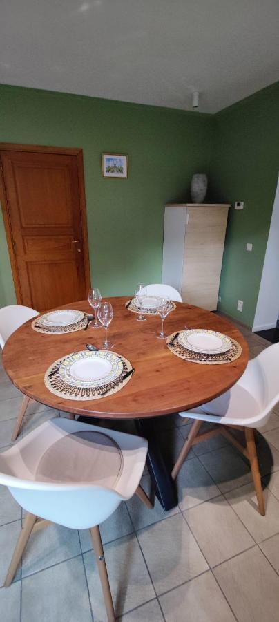Chez Nous Διαμέρισμα Μπαστόν Εξωτερικό φωτογραφία