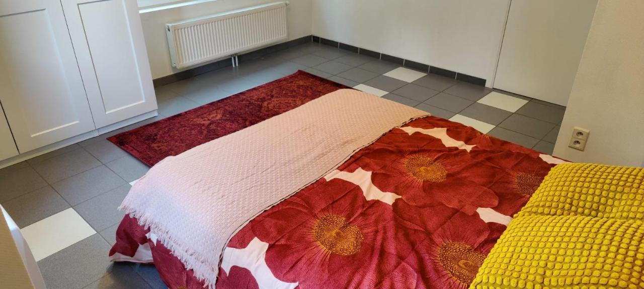 Chez Nous Διαμέρισμα Μπαστόν Εξωτερικό φωτογραφία